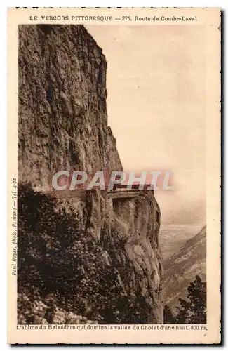 Ansichtskarte AK L'abime du Belvedere qui domine la vallee du Cholet d'une haut 800m