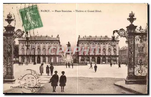 Cartes postales Nancy Place Stanislas Theatre et Grand Hotel