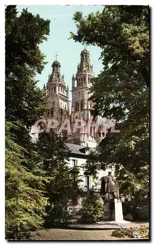 Ansichtskarte AK Tours I et L Square Emile Zola et les Tours de la Cathedrale