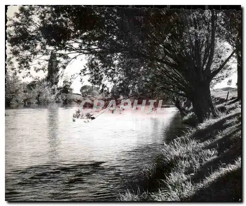 Cartes postales La Haye Descartes Indre et loire les Bords de la Creuse