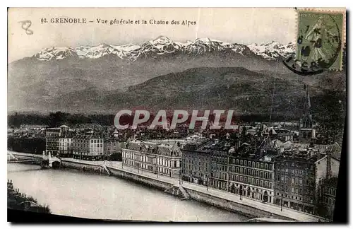 Cartes postales Grenoble Vue generale et la Chaine des Alpes