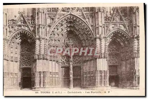 Cartes postales Tours I et L Cathedrale Les Portails