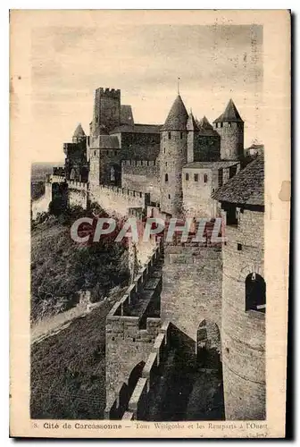 Ansichtskarte AK Cite de Carcassonne Tour Wisigothe et les Remparts a l'Ouest