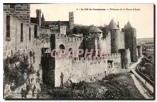 Cartes postales La Cite de Carcassonne Defenses de la Porte d'Aude