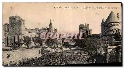 Ansichtskarte AK Cite de Carcassonne L'Eglise Saint Nazaire et les Remparts