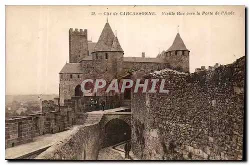 Ansichtskarte AK Cite de Carcassonne Vieille Rue vers la Porte d'Aude