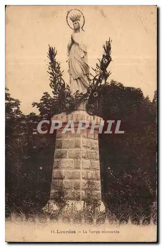 Cartes postales Lourdes La Vierge couronnee