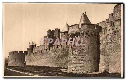 Cartes postales Carcassonne Aude la Cite la Tour Carree et les Hautes Lices