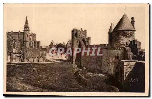 Ansichtskarte AK Carcassonne Aude la Cite Remparts Interieurs Eglise St Nazaire