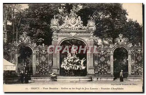 Cartes postales Nancy Place Stanislav Grilles en fer forge de Jean Lamour Fontaine d'Amphitrite