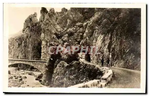 Cartes postales Guillaumes A M Pont de Sauze les Tunnels route des Alpes