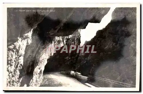 Cartes postales La Route dans les Gorges du Loup