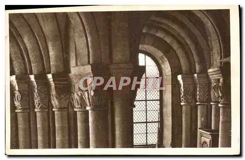 Ansichtskarte AK Moriental Oise l'eglise Notre Dame Groupes de Colonnes et Chapiteaux du Deambulatoire Ancienne e