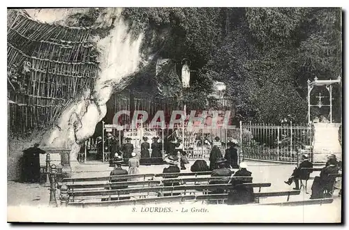 Cartes postales Lourdes la Grotte