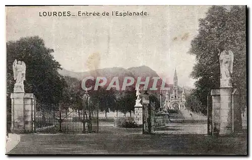 Cartes postales Lourdes Entree de l'Esplanade