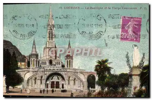 Cartes postales Lourdes La Basilique et la Vierge Couronnee