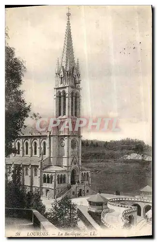 Cartes postales Lourdes La Basilique