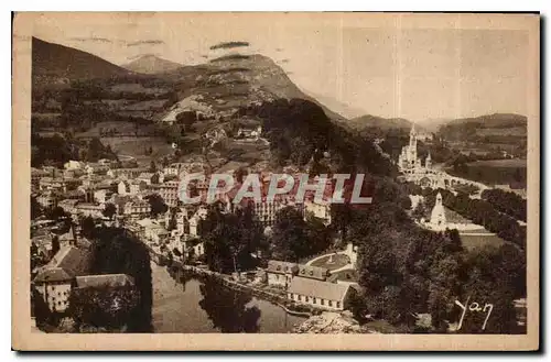 Ansichtskarte AK Lourdes vue generale prise du Chateau Fort