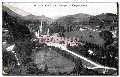 Cartes postales Lourdes la Basilique vue Plongeante