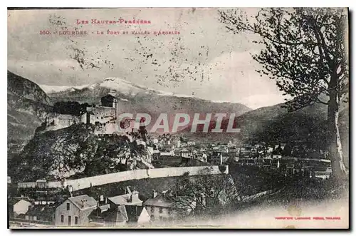 Ansichtskarte AK Les Hautes Pyrenees Lourdes le Fort et Vallee d'Argeles