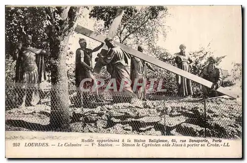 Cartes postales Lourdes le Calvaire V Station Simon le Cyreneen aide Jesus a porter sa Croix