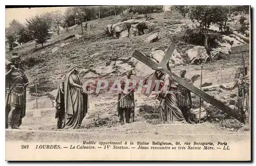 Ansichtskarte AK Lourdes le Calvaire IV station Jesus rencontre sa tres Sainte Mere