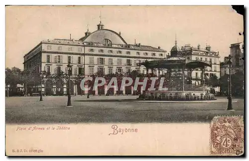 Ansichtskarte AK Place d'Armes et le Theatre Bayonne