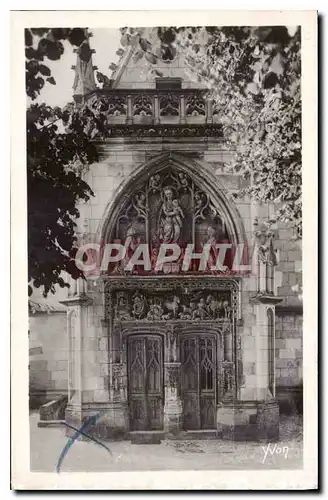 Cartes postales Chateaux de la Loire Chateau d'Amboise Porte de la Chapelle St Hubert Construite par Charles VII