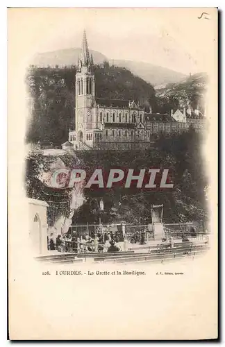 Cartes postales Lourdes La Grotte et la Basilique