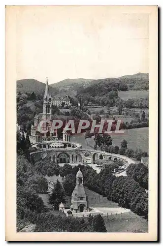 Ansichtskarte AK Lourdes La Basilique et le Monument interallie