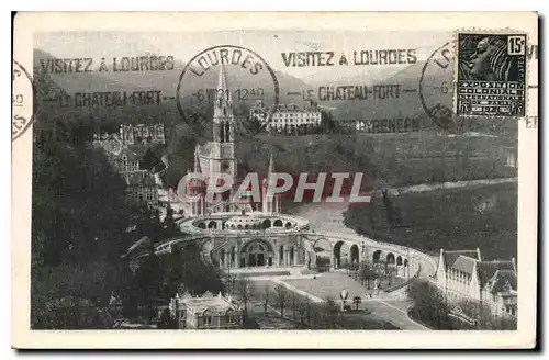 Cartes postales Lourdes La Basilique vue du Chateau Fort