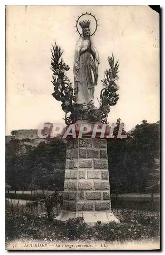 Cartes postales Lourdes La Vierge couronnee