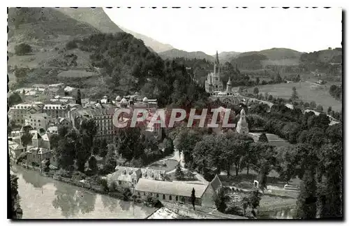 Cartes postales Lourdes La Basilique et les Chutes du Gave