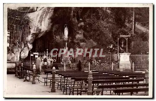 Cartes postales Lourdes La Grotte Miraculeuse