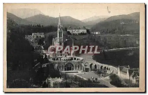 Cartes postales Lourdes La Basilique vue du Chateau Fort