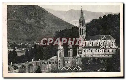 Ansichtskarte AK Lourdes La Basilique et le Pic du Jer