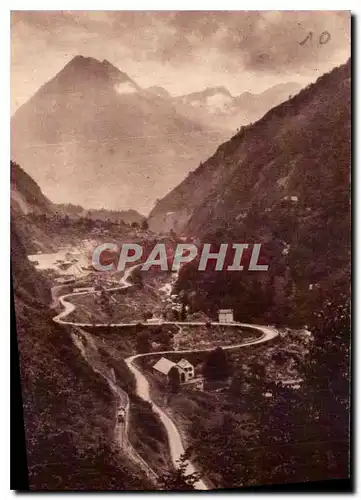 Cartes postales Toute le France Cauterets H P Route de Pierrefitte a Cauterets Le Limacon