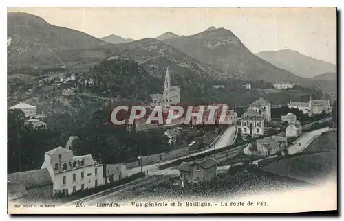 Cartes postales Lourdes Vue generale et la Basilique La route de Pau