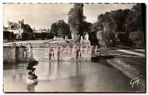Cartes postales Fontainebleau Seine et Marne Jardins du Palais Les Cascades