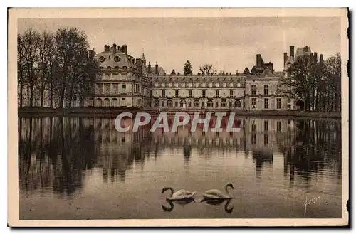 Ansichtskarte AK La Douce France Fontainebleau S et M facade du Palais vue de l'Etang des Carpes