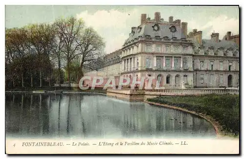 Ansichtskarte AK Fontainebleau Le Palais L'Etang et le Pavillon du Musee Chinois