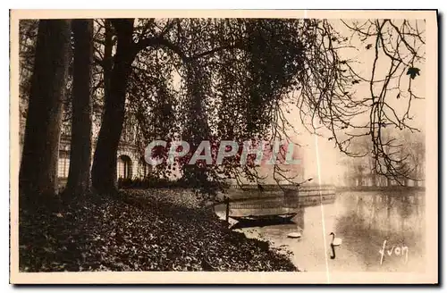 Cartes postales Fontainebleau S et M Jardins du Palais Matin d'Automne