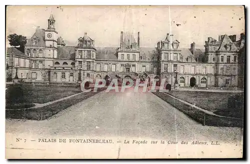 Ansichtskarte AK Palais de Fontainebleau la Facade sur la Cour des Adieux