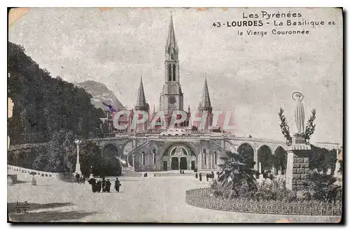 Cartes postales Les Pyrenees Lourdes la Basilique et la Vierge Couronnee