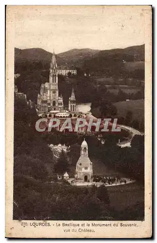 Cartes postales Lourdes la Basilique et le Monument du Souvenir vus du Chateau