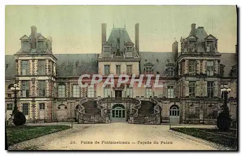 Cartes postales Palais de Fontainebleau Facade du Palais (carte toilee)