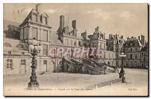 Ansichtskarte AK Palais de Fontainebleau Facade sur la Cour des Adieux