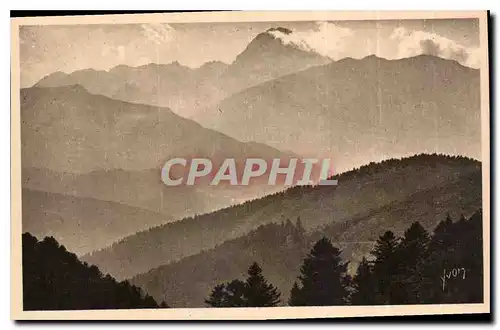 Cartes postales La Douce France Les Pyrenees Bagneres de Bigore Environs col d'Aspin et Pic du Midi