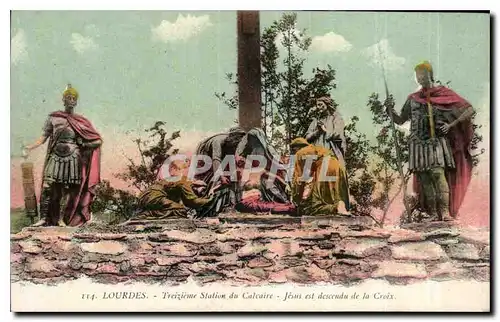 Cartes postales Lourdes Treizieme Station du Calvaire Jesus est descente de la Croix