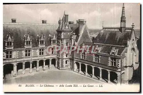 Cartes postales Blois Le Chateau Aile Louis XII Le Cour